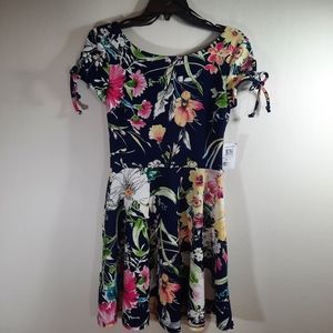 NWT B.Darlin blue/ floral short slv dress Sz 7/8